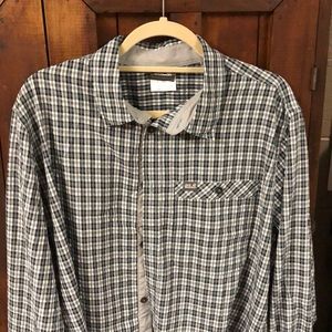 Jack Wolfskin button down shirt